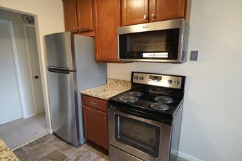 Charlton estates - kitchen